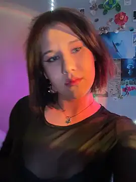 DreamyDiva online show from October 25, 2025, 10:21 pm