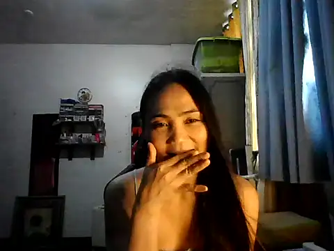 Sexytummy26 online show from December 13, 2025, 9:10 pm