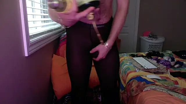 LSDsexslave online show from July 15, 2026, 12:01 pm