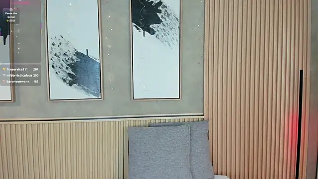 Lily Vale online show from December 14, 2025, 7:19 pm