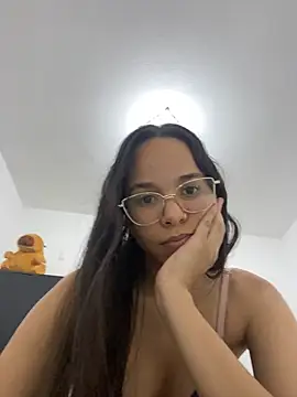 Snapshot of Bab_Angel chatting on November 28, 2025, 9:37 pm Bab Angel online show from November 28, 2025, 9:37 pm