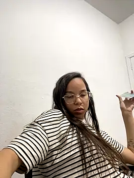 Snapshot of Bab_Angel chatting on October 20, 2025, 2:24 am Bab Angel online show from October 20, 2025, 2:24 am