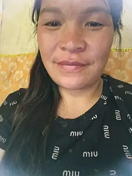 chipu06 online show from April 8, 2026, 5:53 am