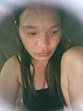 chipu06 online show from May 22, 2026, 2:37 pm