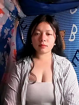 lisa-bae00 online show from March 14, 2026, 12:22 pm