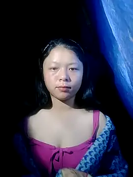 lisa-bae00 online show from November 2, 2025, 10:15 pm