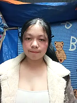 lisa-bae00 online show from November 28, 2025, 11:54 am