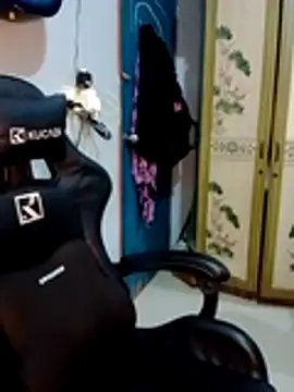Nex live online show from May 1, 2026, 1:38 pm
