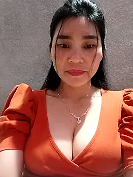 Snapshot of Bear_bear0 chatting on February 23, 2026, 2:13 am Bear bear0 online show from February 23, 2026, 2:13 am