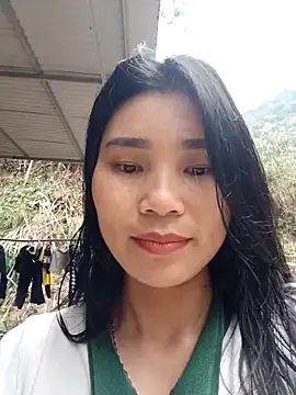 Snapshot of Bear_bear0 chatting on February 7, 2026, 3:25 am Bear bear0 online show from February 7, 2026, 3:25 am