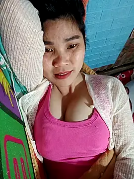 Snapshot of Bear_bear0 chatting on February 19, 2026, 2:58 pm Bear bear0 online show from February 19, 2026, 2:58 pm