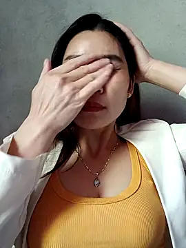 Bear bear0 online show from January 7, 2026, 4:17 am