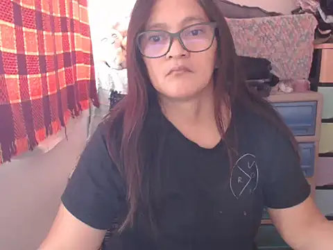 Kinkybela2025 online show from March 15, 2026, 3:24 am