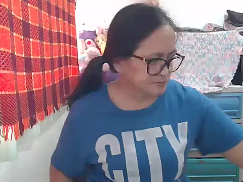 Kinkybela2025 online show from January 13, 2026, 2:15 am