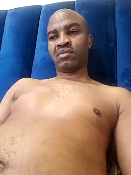 Snapshot of Perfect_size chatting on November 24, 2025, 11:43 am Perfect size online show from November 24, 2025, 11:43 am