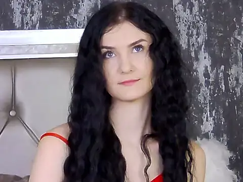 KendraNoir online show from November 5, 2025, 6:38 am