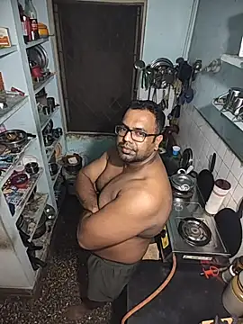 Siranjeevishiva online show from December 3, 2025, 7:02 pm