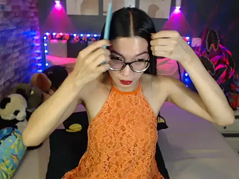 HotNathalie6900 online show from March 21, 2026, 11:58 am