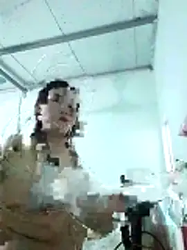 Snapshot of _LAN_ chatting on November 29, 2025, 11:43 am LAN online show from November 29, 2025, 11:43 am