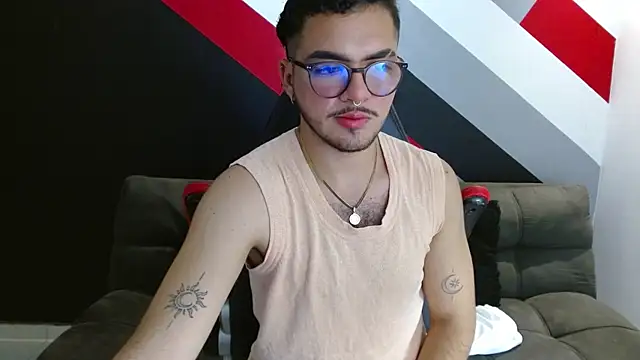 Zac Golden online show from November 28, 2025, 12:22 am