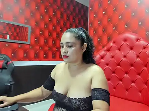 Bianca Millf online show from October 24, 2025, 3:49 am