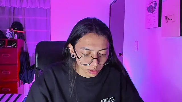  Astrea  online show from March 2, 2026, 2:01 am