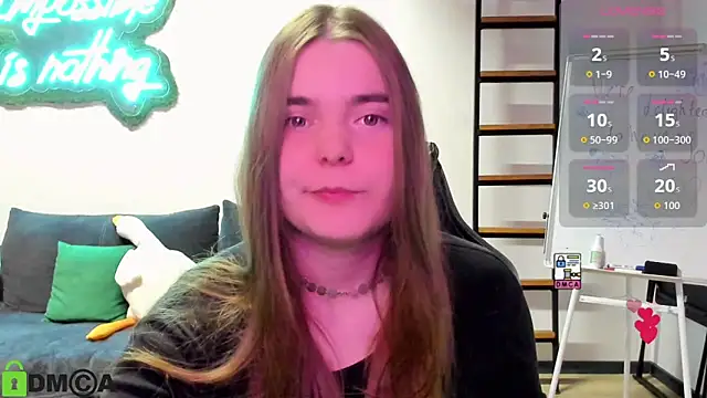 Snapshot of MiraaBloom chatting on November 26, 2025, 2:28 pm MiraaBloom online show from November 26, 2025, 2:28 pm