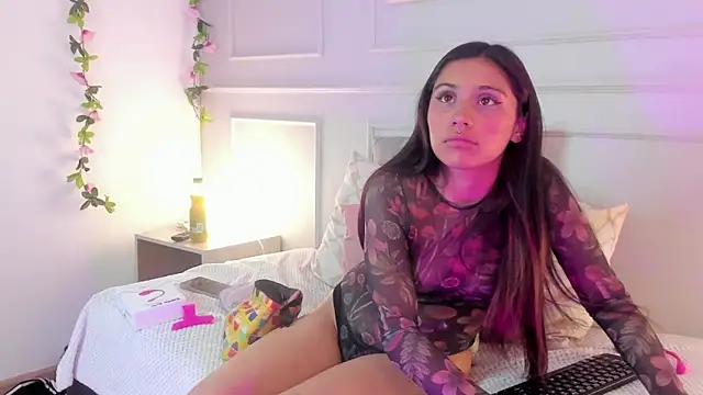 Snapshot of Valu_bm chatting on December 5, 2025, 2:10 am Valu bm online show from December 5, 2025, 2:10 am