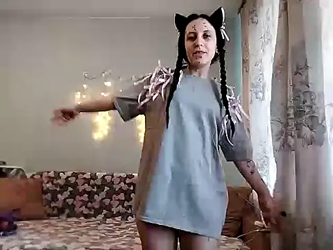 Kylie Murr online show from April 5, 2026, 4:08 am