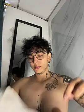 Abby Evanns1 online show from April 4, 2026, 2:23 pm