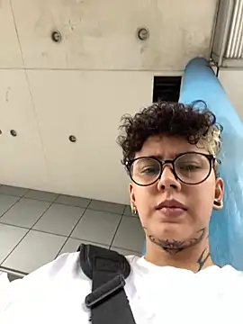 Abby Evanns1 online show from November 9, 2025, 8:35 pm