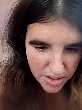 Snapshot of angelmarie32 chatting on November 3, 2025, 6:44 pm angelmarie32 online show from November 3, 2025, 6:44 pm