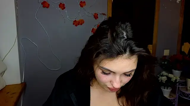 Snapshot of KittyShenson chatting on November 9, 2025, 1:42 am KittyShenson online show from November 9, 2025, 1:42 am