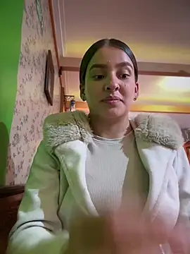 Talia Bonet online show from February 16, 2026, 7:56 pm