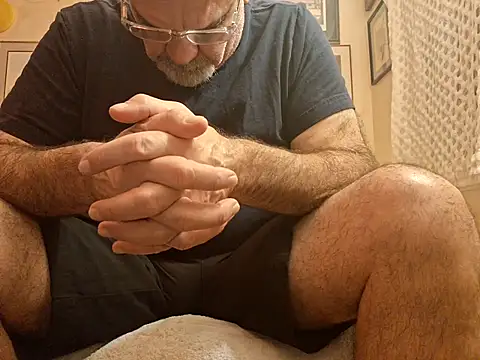 pena633 online show from December 4, 2025, 3:27 am