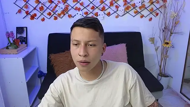 Martin West online show from October 29, 2025, 11:36 pm