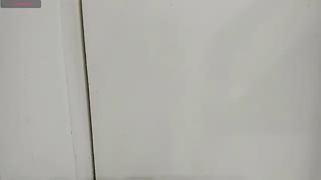 Snapshot of mirandaduboiss chatting on March 15, 2026, 1:29 pm mirandaduboiss online show from March 15, 2026, 1:29 pm