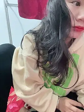 Snapshot of Irin_jo chatting on November 24, 2025, 4:51 pm Irin jo online show from November 24, 2025, 4:51 pm