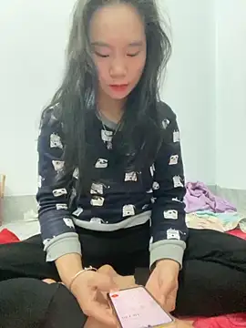 Snapshot of Irin_jo chatting on December 5, 2025, 6:17 pm Irin jo online show from December 5, 2025, 6:17 pm