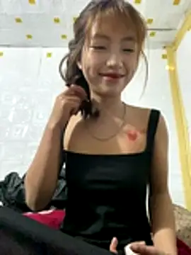 2k7-sex online show from December 23, 2025, 4:45 am