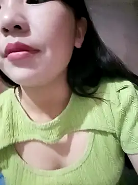 -Lanaa- online show from November 17, 2025, 9:02 am