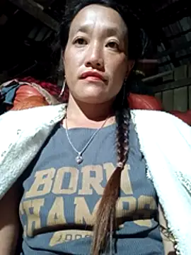 Snapshot of Phantamay chatting on October 27, 2025, 1:12 pm Phantamay online show from October 27, 2025, 1:12 pm