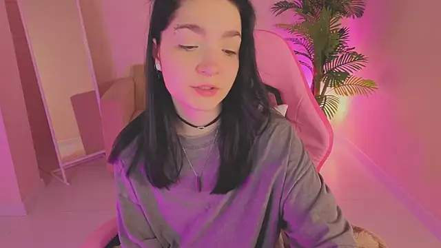 Linda Sweetiest online show from December 18, 2025, 12:49 am