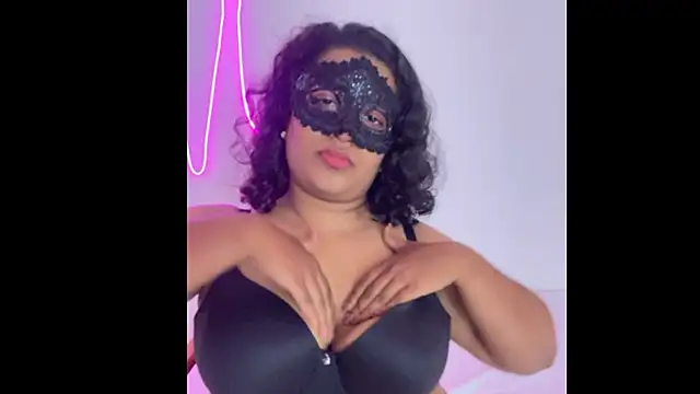 Snapshot of Onekis_Randy chatting on November 1, 2025, 7:08 pm Onekis Randy online show from November 1, 2025, 7:08 pm