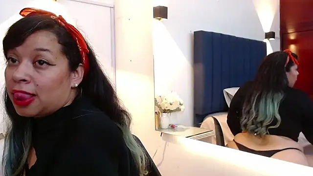 Angyrios online show from October 30, 2025, 11:30 am