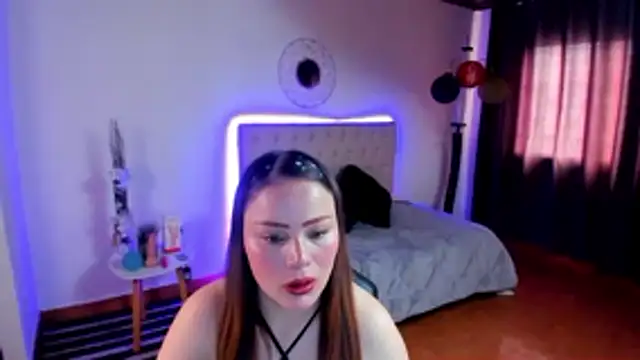  crystal12 online show from December 22, 2025, 4:07 pm