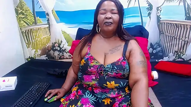 MatureMilfxxx online show from May 1, 2026, 5:07 pm
