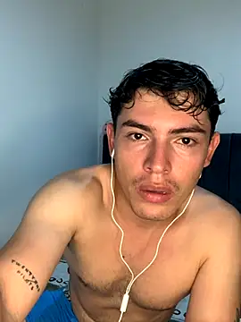 Snapshot of Noha_free chatting on October 27, 2025, 12:22 am Noha free online show from October 27, 2025, 12:22 am