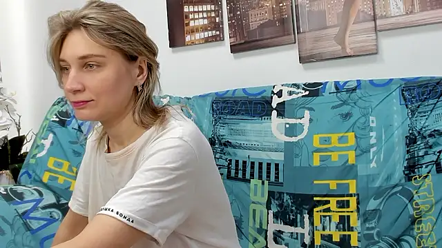 Tenderly Sophie online show from February 28, 2026, 1:16 am