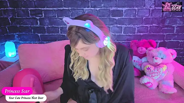 daddysprincess731 online show from July 12, 2026, 10:32 pm
